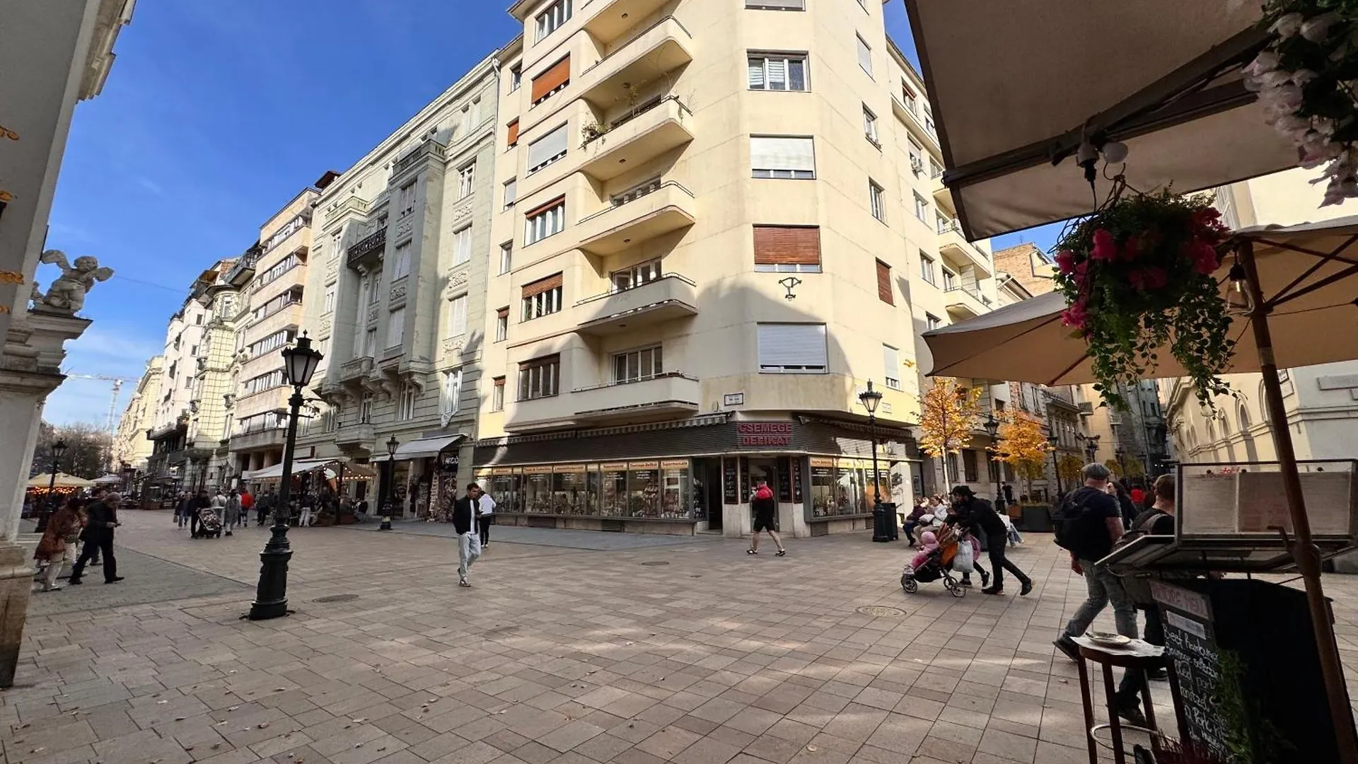 Апартаменты Dinerdowntown In Vaci Street With Free Garage Будапешт